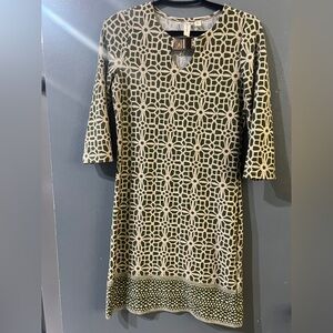 Tacera Geometric Green and Cream Midi Dress